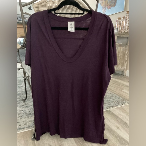 Free People We The Free V- Neck Tee Tunic - Picture 4 of 5